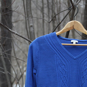 Cable v-neck sweater - 100% Cotton
